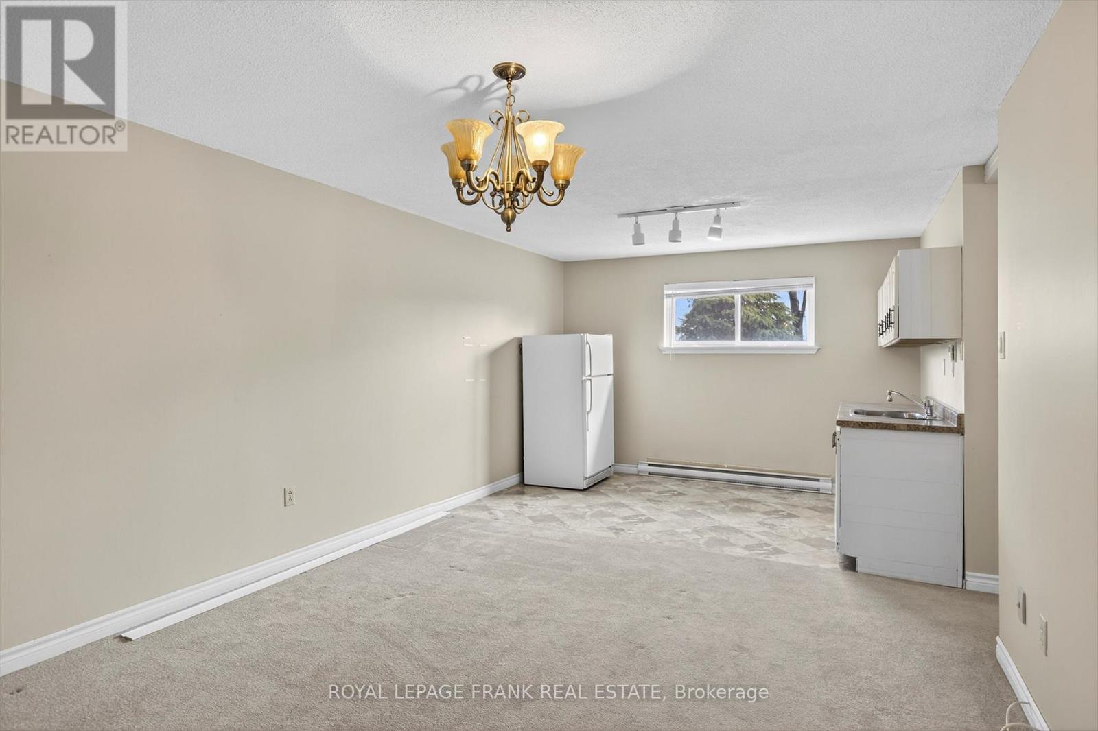 547 Crystal Drive, Peterborough, Ontario  K9J 8H7 - Photo 26 - X12558216