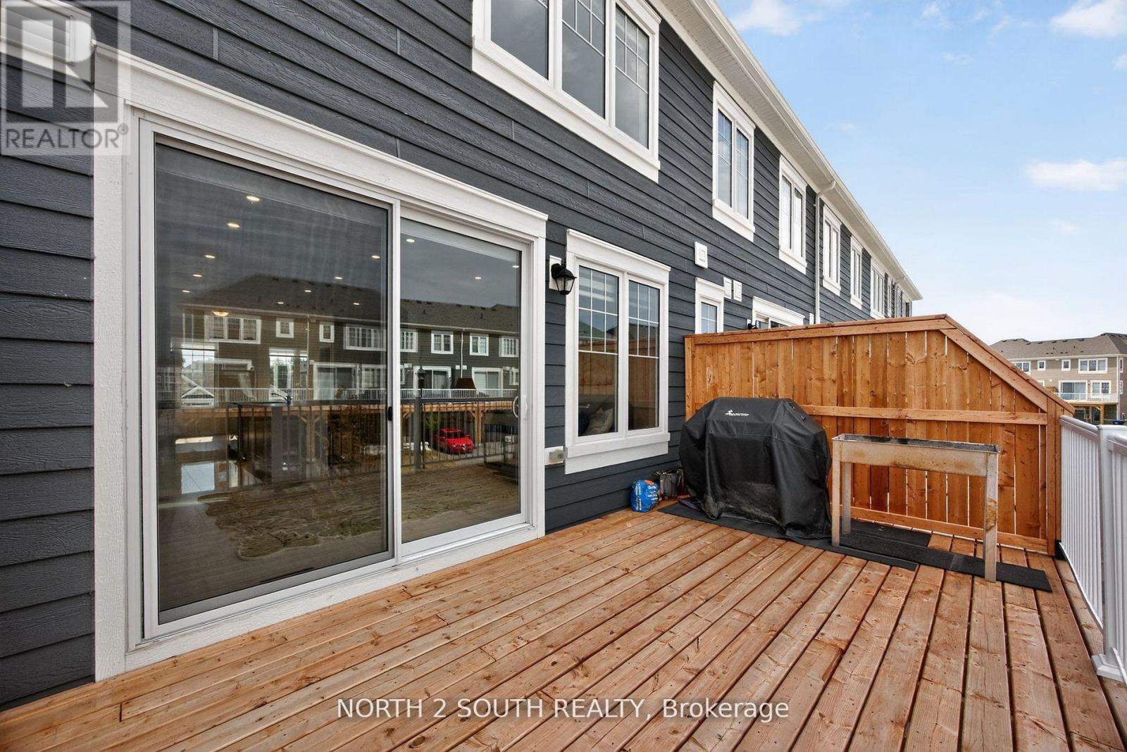 24 Abby Drive, Wasaga Beach, Ontario  L9Z 0K2 - Photo 11 - S12558018