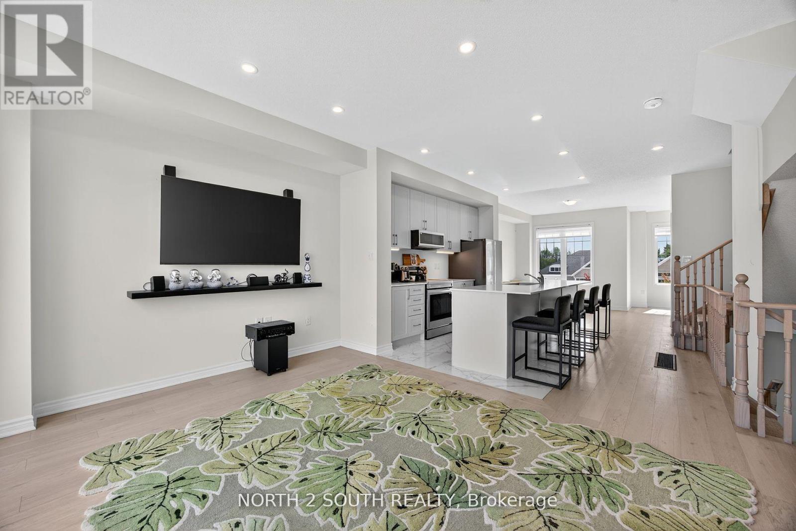 24 Abby Drive, Wasaga Beach, Ontario  L9Z 0K2 - Photo 13 - S12558018