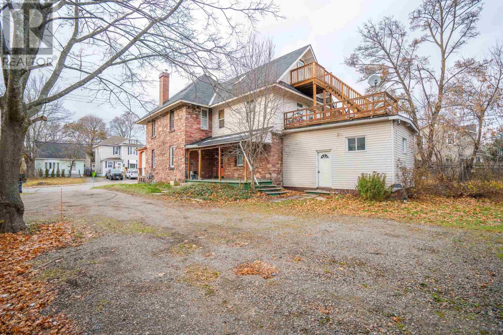 188 Church St, Sault Ste. Marie, Ontario P6A 3H5 - Photo 3 - SM253301