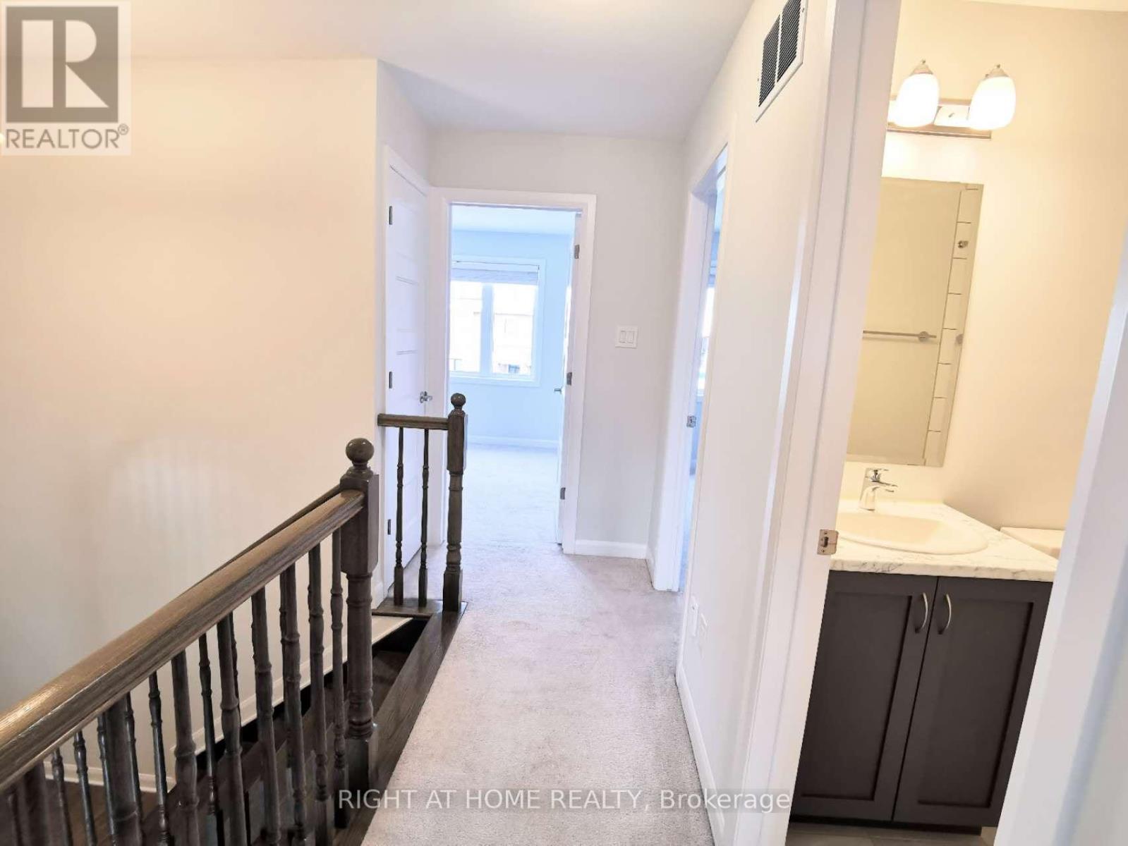 90 Natare Place E, Ottawa, Ontario  K2T 0P2 - Photo 11 - X12558174