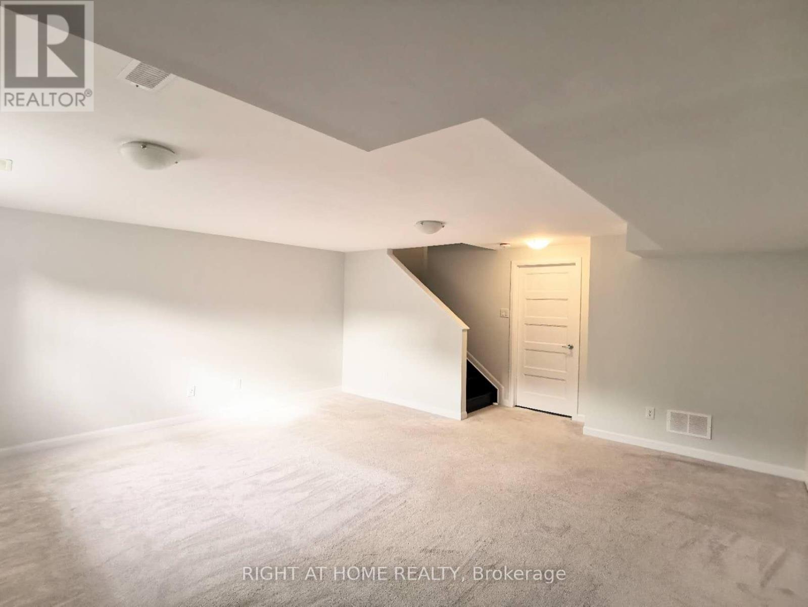 90 Natare Place E, Ottawa, Ontario  K2T 0P2 - Photo 19 - X12558174