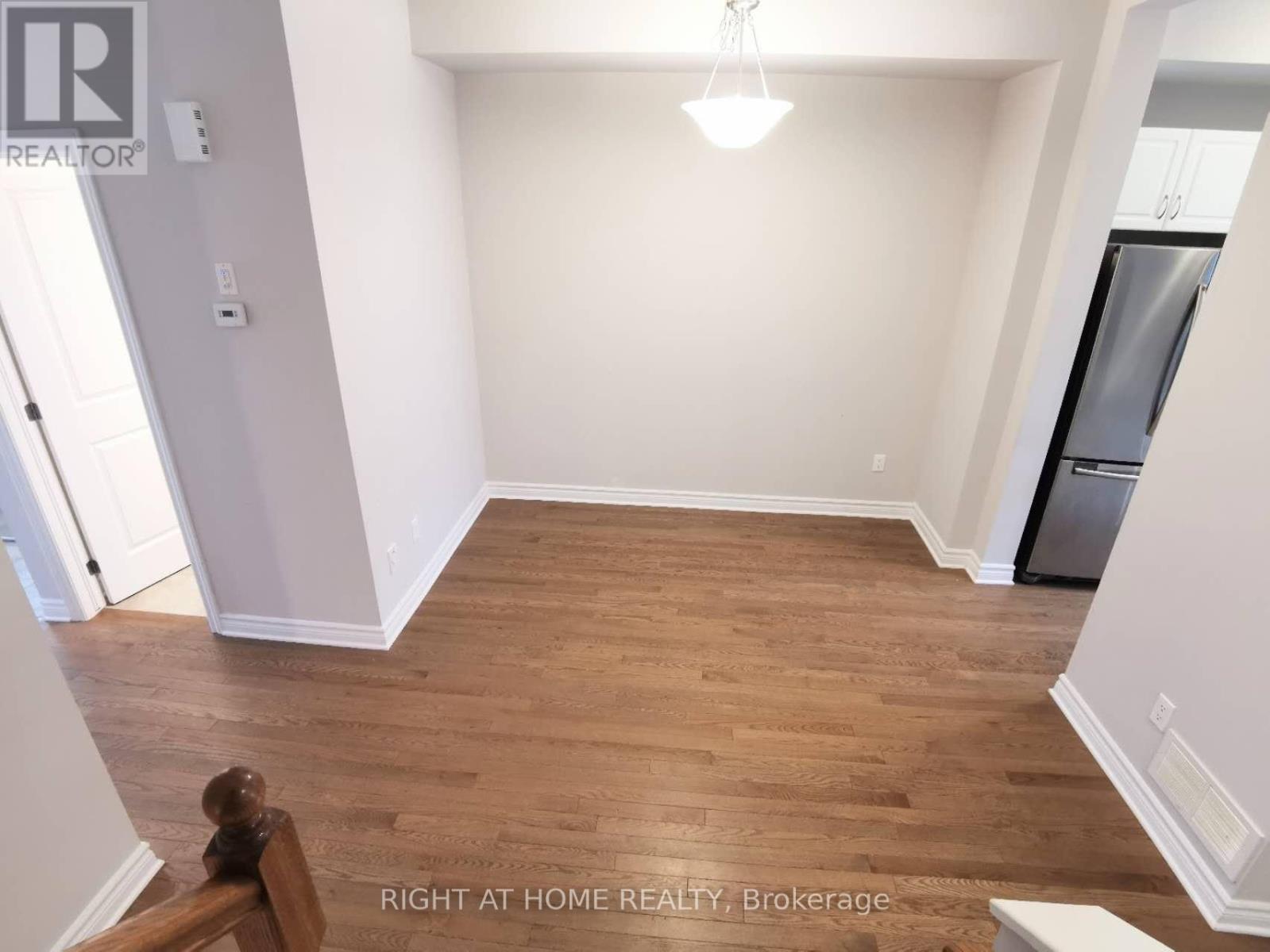 2452 Waterlilly Way, Ottawa, Ontario  K2J 6M3 - Photo 11 - X12558192