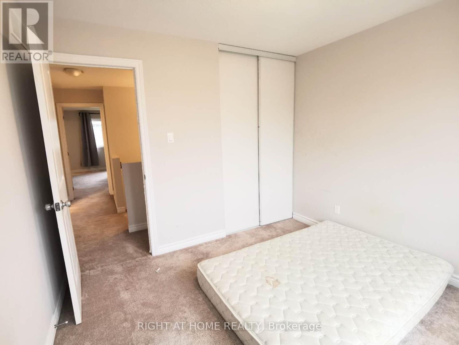 2452 Waterlilly Way, Ottawa, Ontario  K2J 6M3 - Photo 19 - X12558192