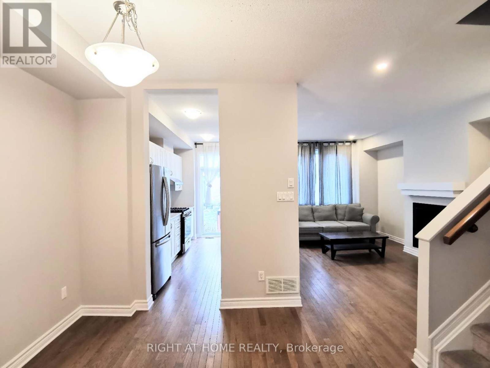 2452 Waterlilly Way, Ottawa, Ontario  K2J 6M3 - Photo 4 - X12558192