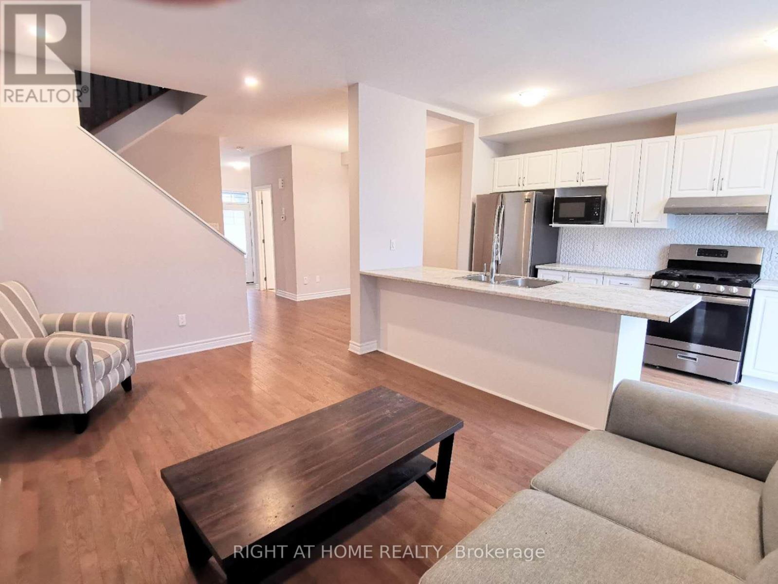 2452 Waterlilly Way, Ottawa, Ontario  K2J 6M3 - Photo 9 - X12558192