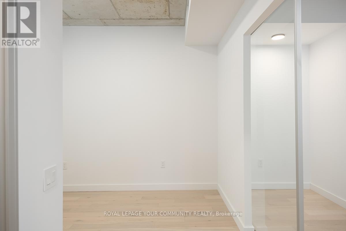 219 - 1720 Bayview Avenue, Toronto, Ontario  M4G 3C4 - Photo 5 - C12471502