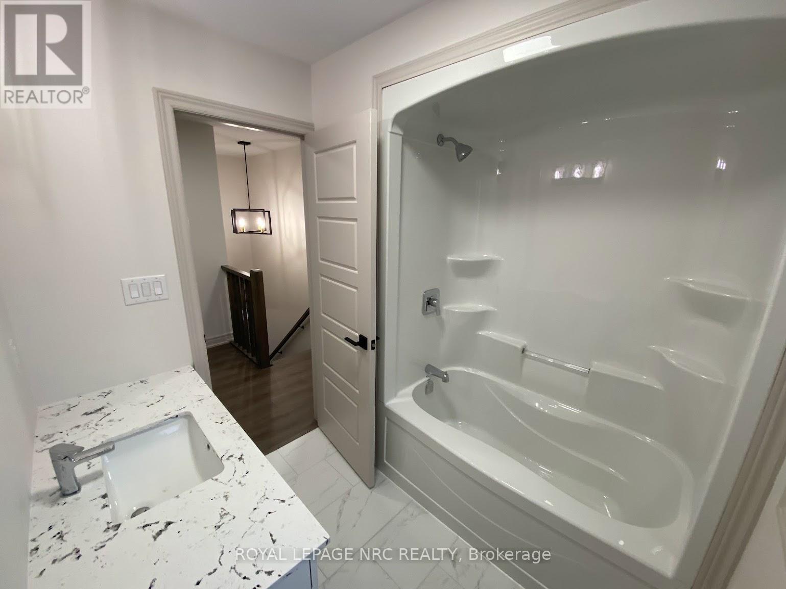 3355 Willguard Court, Niagara Falls, Ontario  L2G 0Z9 - Photo 14 - X12553806