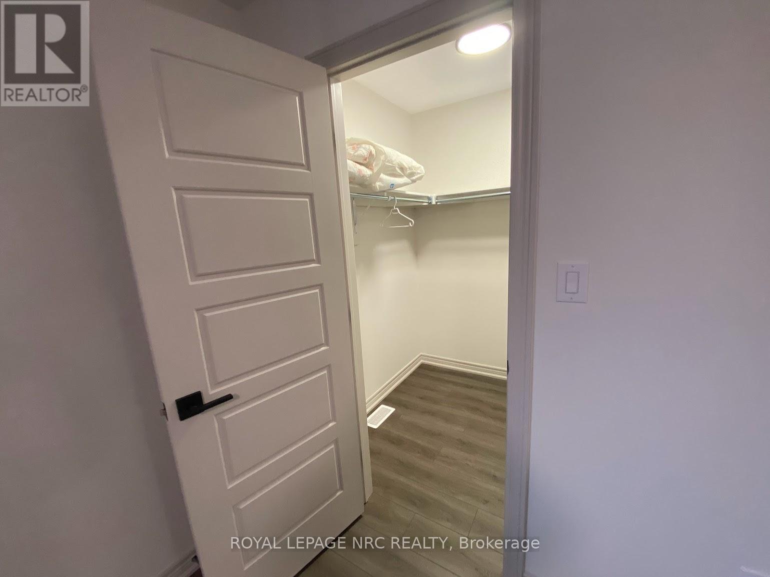 3355 Willguard Court, Niagara Falls, Ontario  L2G 0Z9 - Photo 11 - X12553806