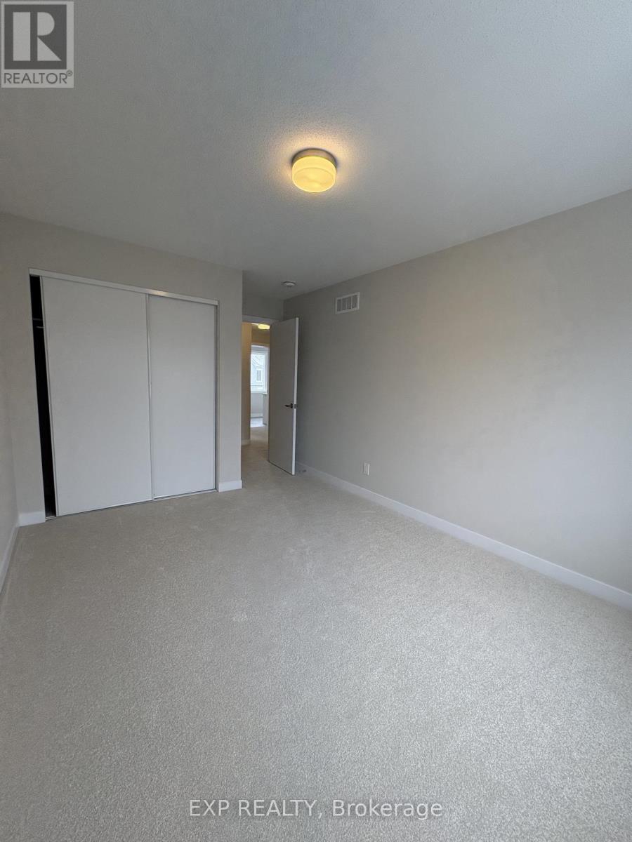 215 Ryan Reynolds Way, Ottawa, Ontario  K4A 5T6 - Photo 21 - X12553780