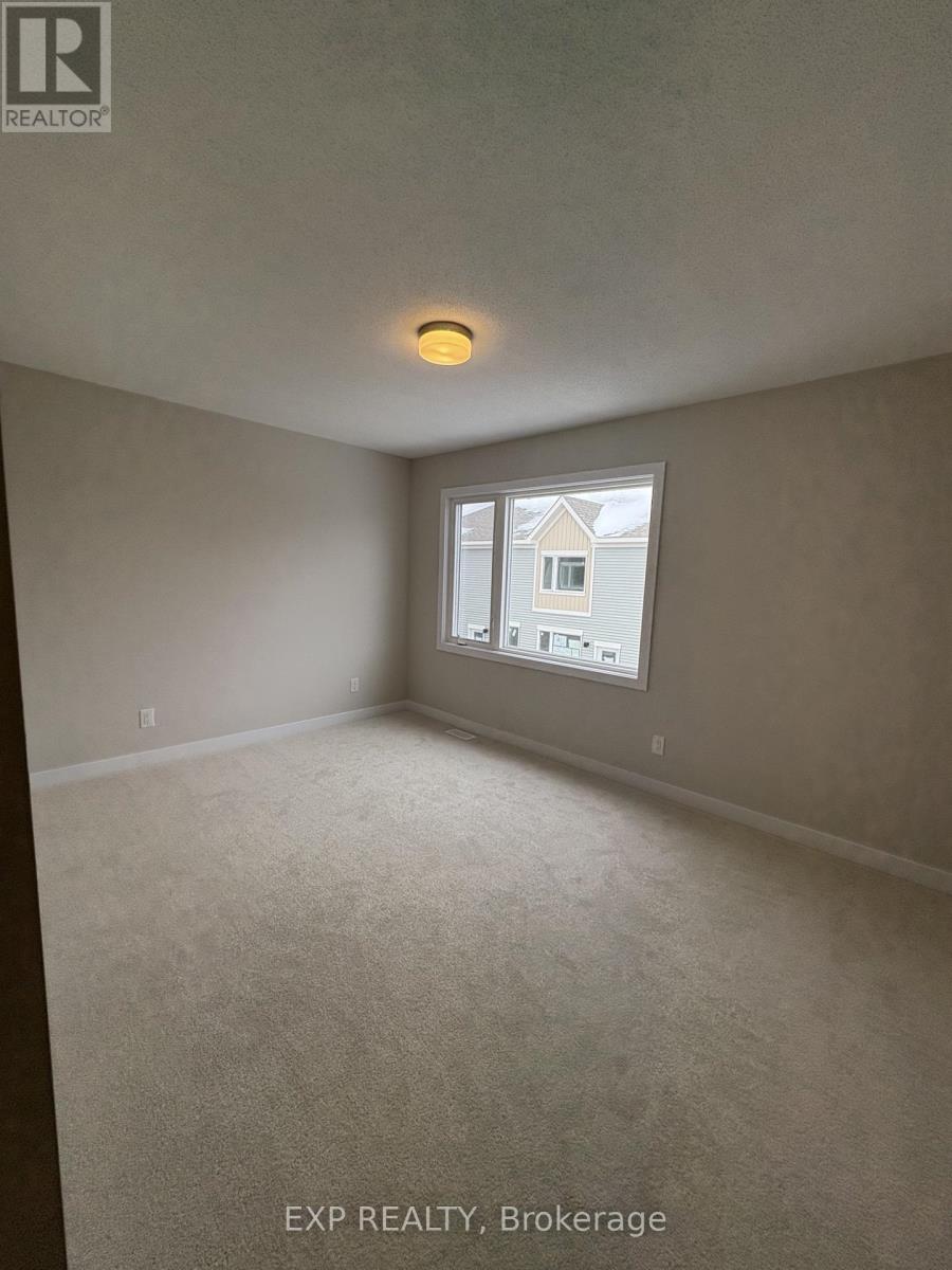 215 Ryan Reynolds Way, Ottawa, Ontario  K4A 5T6 - Photo 25 - X12553780