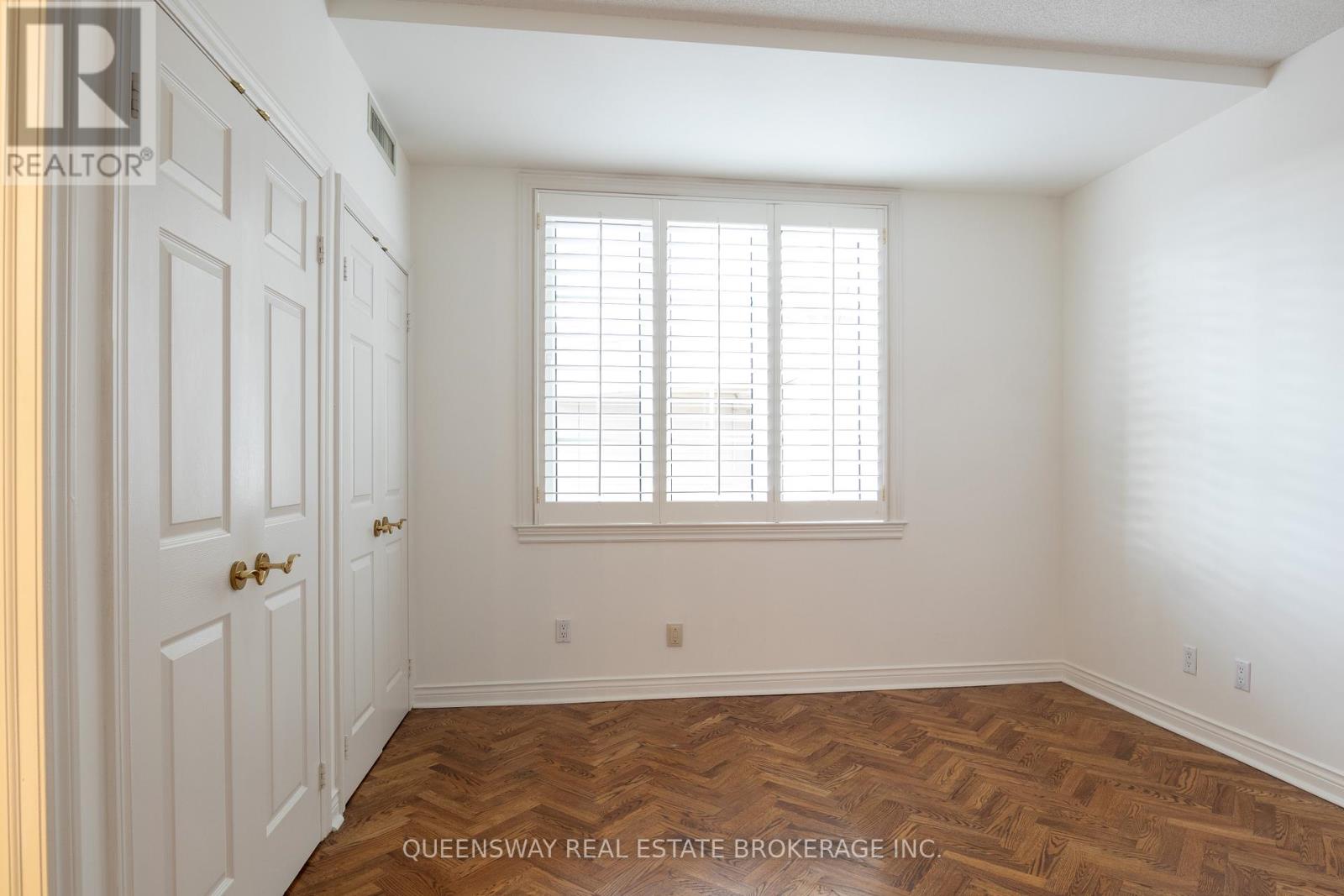 129 - 2289 Lakeshore Boulevard, Toronto, Ontario  M8V 3Y2 - Photo 13 - W12557872