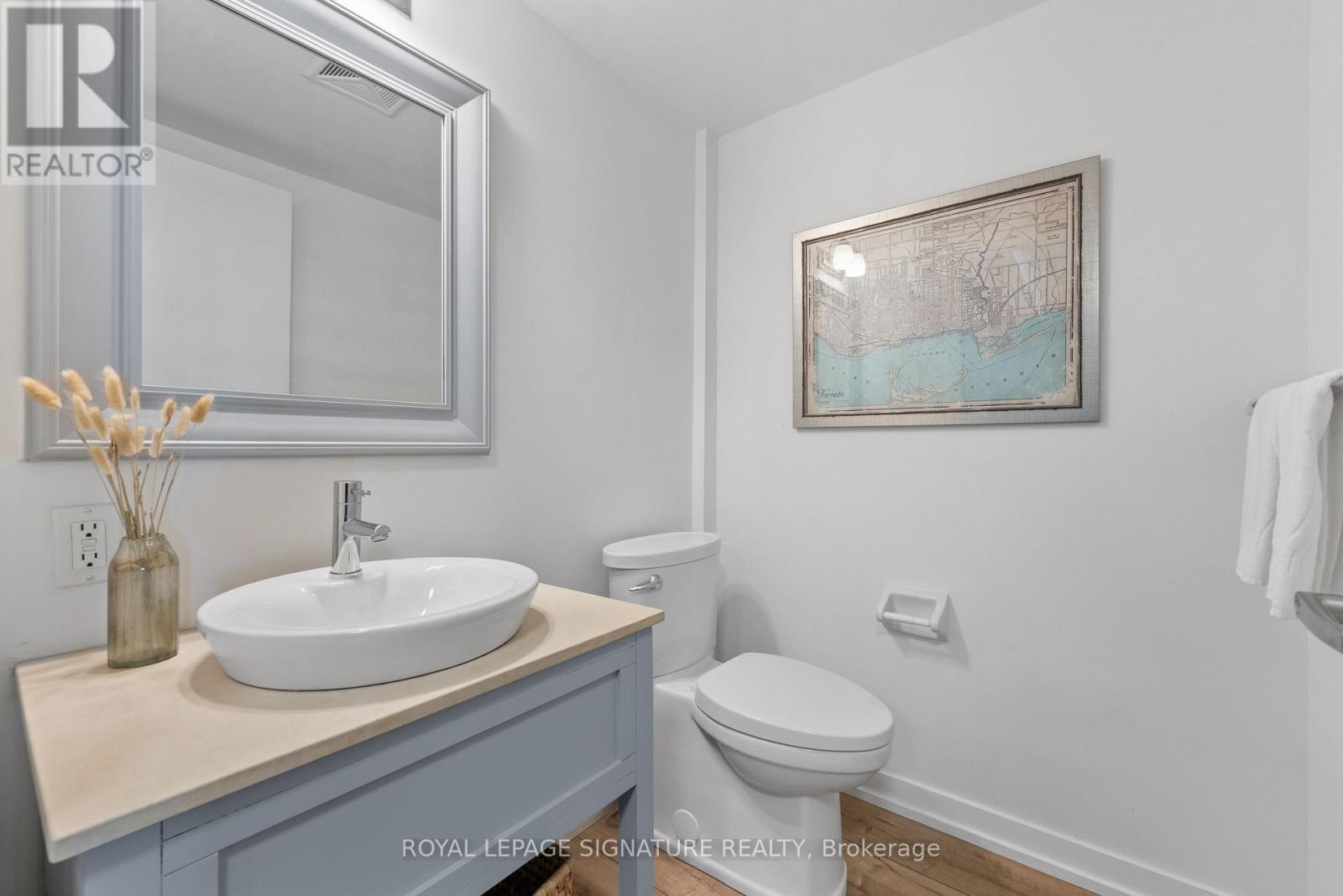 336 - 1100 Lansdowne Avenue, Toronto, Ontario M6H 4K1 - Photo 12 - W12557924