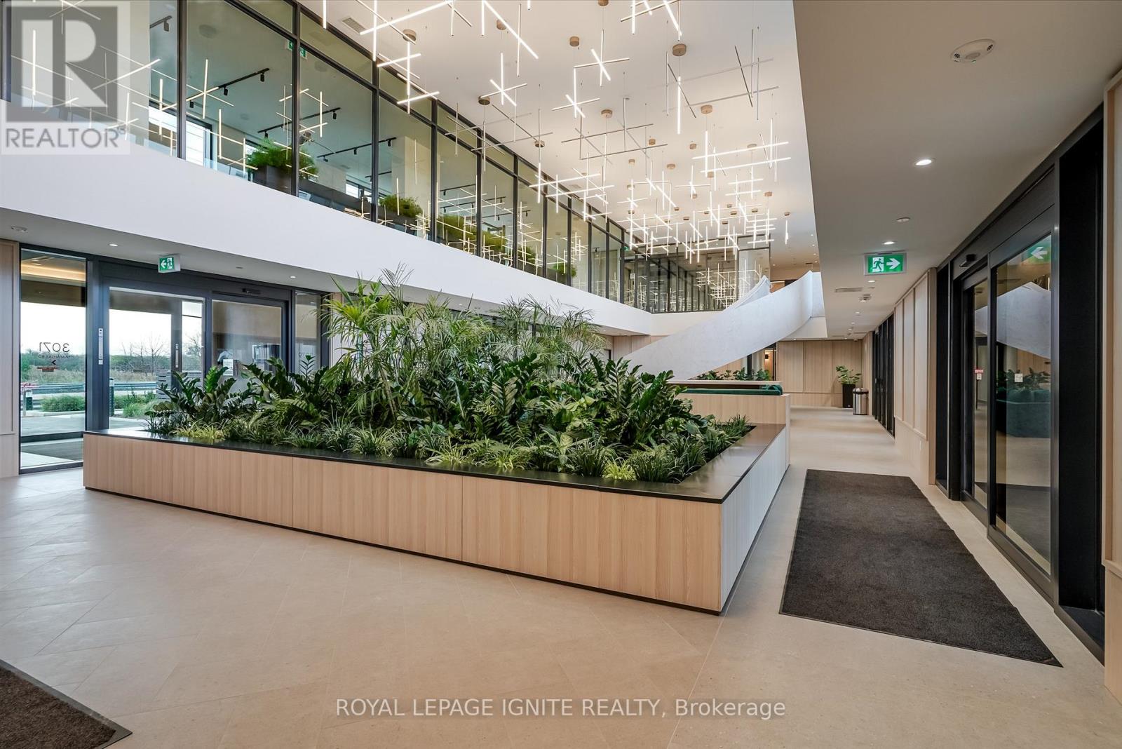 801 - 3071 Trafalgar Road, Oakville, Ontario L6H 8C6 - Photo 27 - W12557968