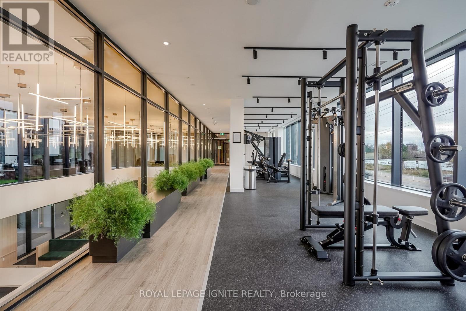 801 - 3071 Trafalgar Road, Oakville, Ontario L6H 8C6 - Photo 31 - W12557968