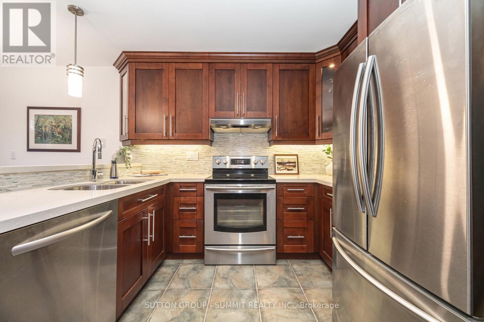 1423 Ravensmoor Crescent, Mississauga, Ontario  L5M 3L1 - Photo 16 - W12557990