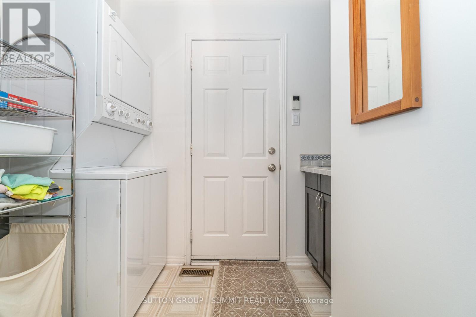 1423 Ravensmoor Crescent, Mississauga, Ontario  L5M 3L1 - Photo 34 - W12557990