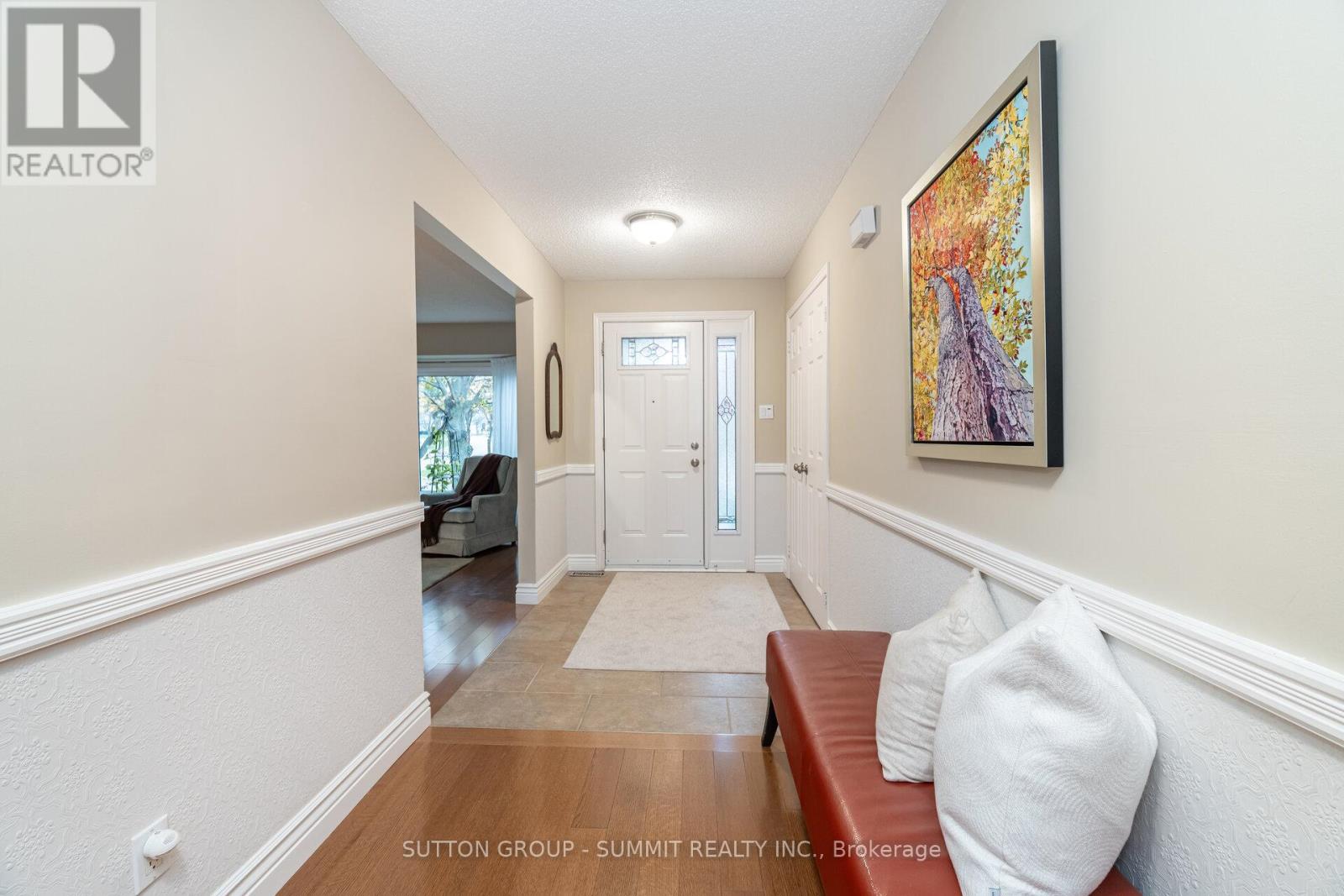 1423 Ravensmoor Crescent, Mississauga, Ontario  L5M 3L1 - Photo 9 - W12557990