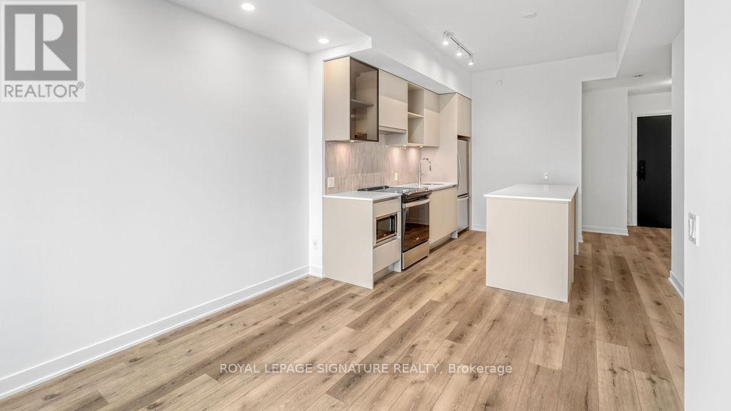 306 - 405 Dundas Street W, Oakville, Ontario  L6M 5P9 - Photo 12 - W12558000