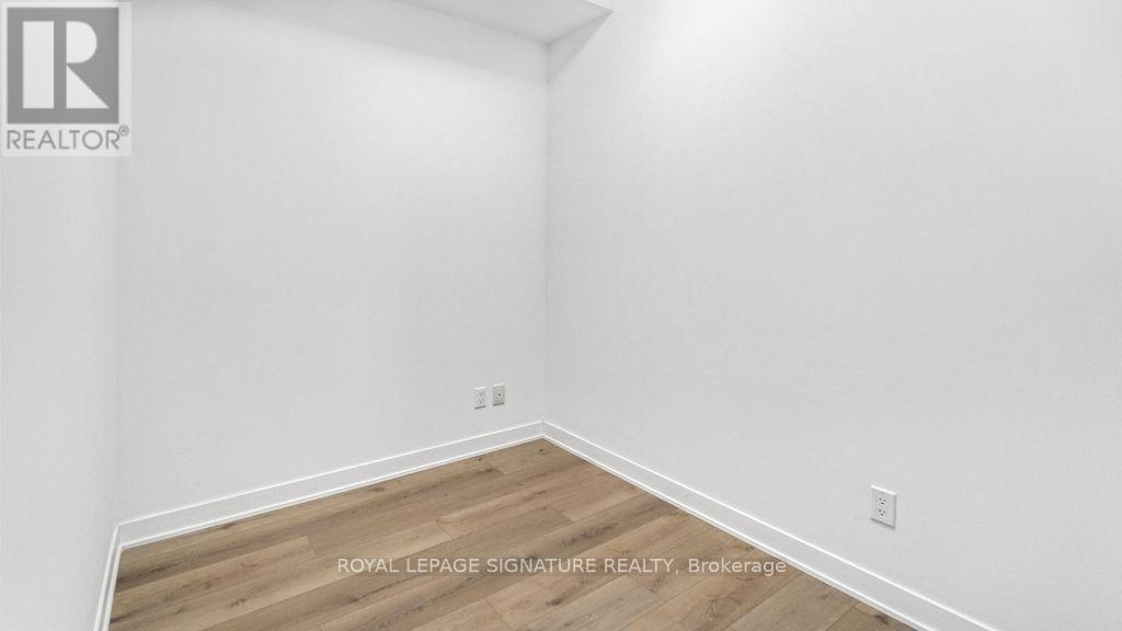 306 - 405 Dundas Street W, Oakville, Ontario  L6M 5P9 - Photo 17 - W12558000