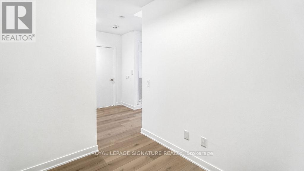 306 - 405 Dundas Street W, Oakville, Ontario  L6M 5P9 - Photo 18 - W12558000