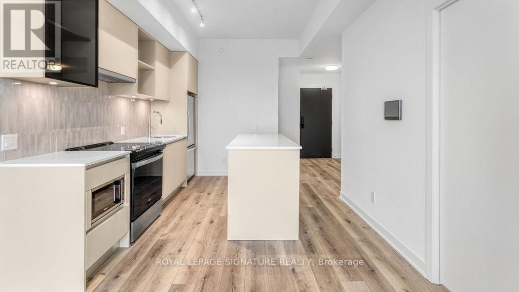 306 - 405 Dundas Street W, Oakville, Ontario  L6M 5P9 - Photo 9 - W12558000