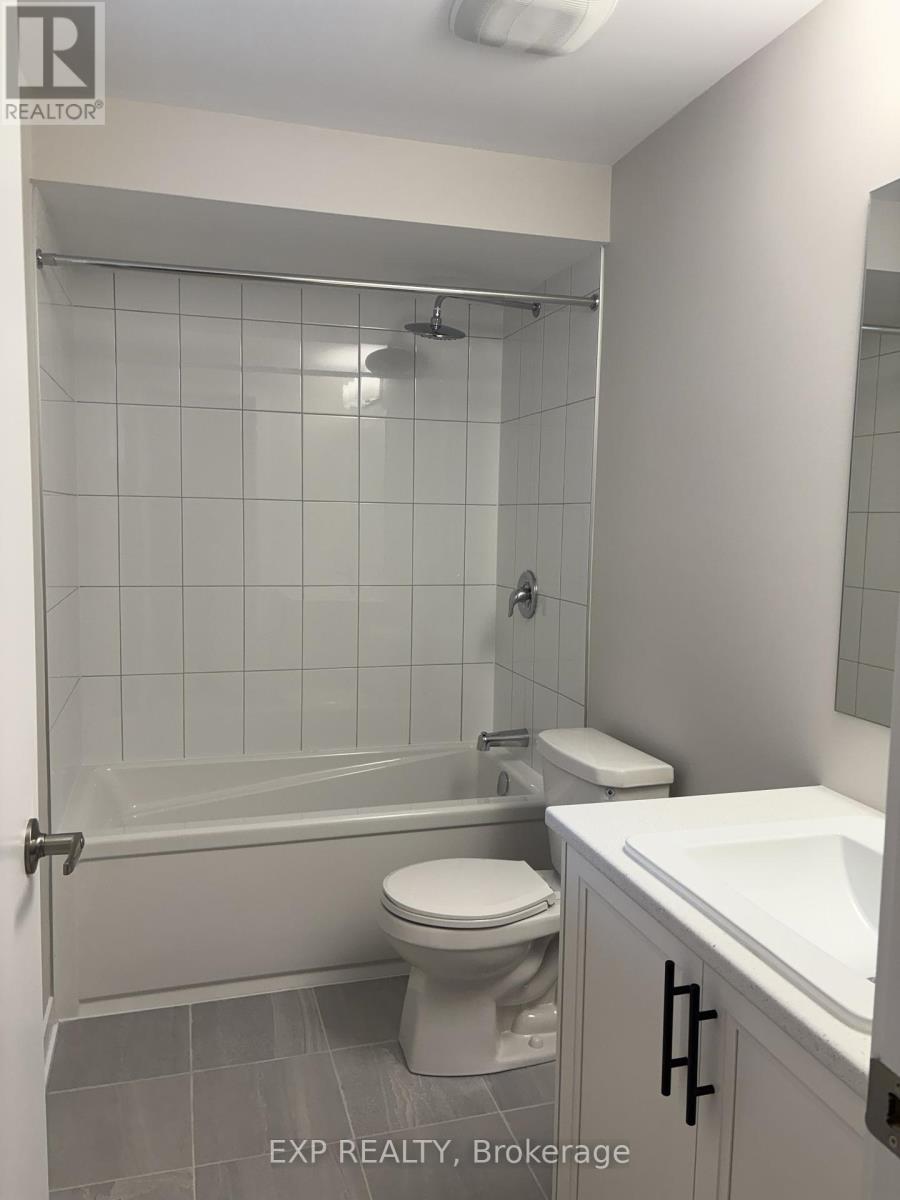 215 Ryan Reynolds Way, Ottawa, Ontario  K4A 5T6 - Photo 34 - X12553780