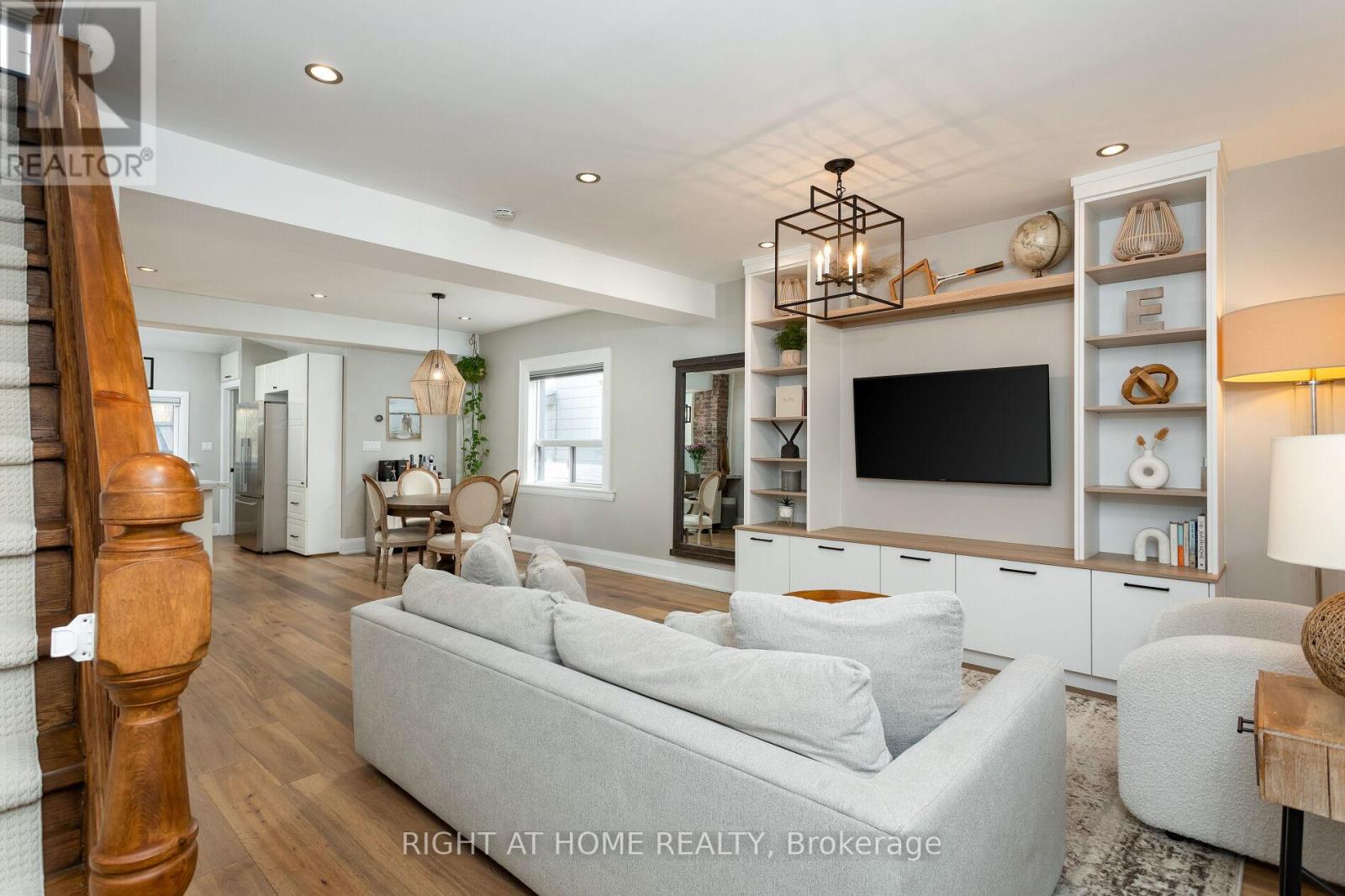 171 Islington Avenue, Toronto, Ontario  M8V 3B8 - Photo 7 - W12558006