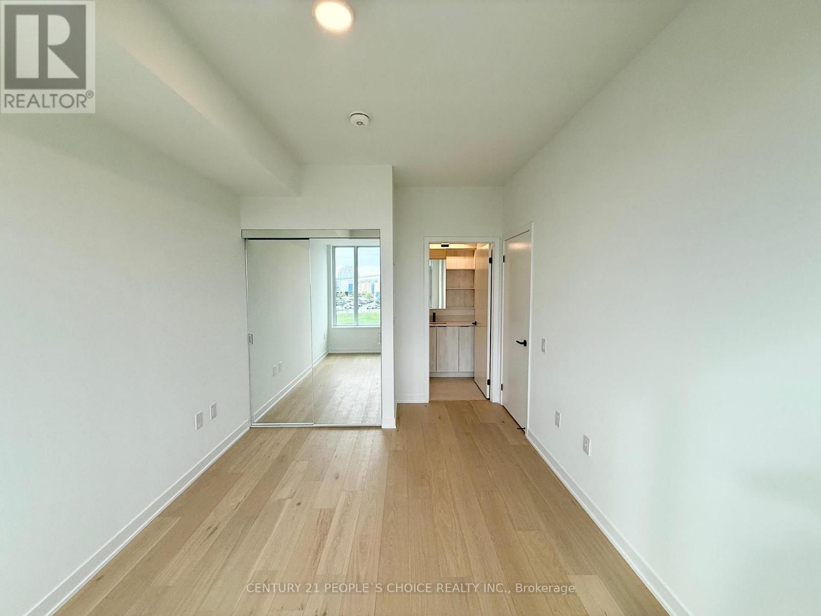 605 - 2495 Eglington Avenue W, Mississauga, Ontario  L5M 2T2 - Photo 11 - W12558026