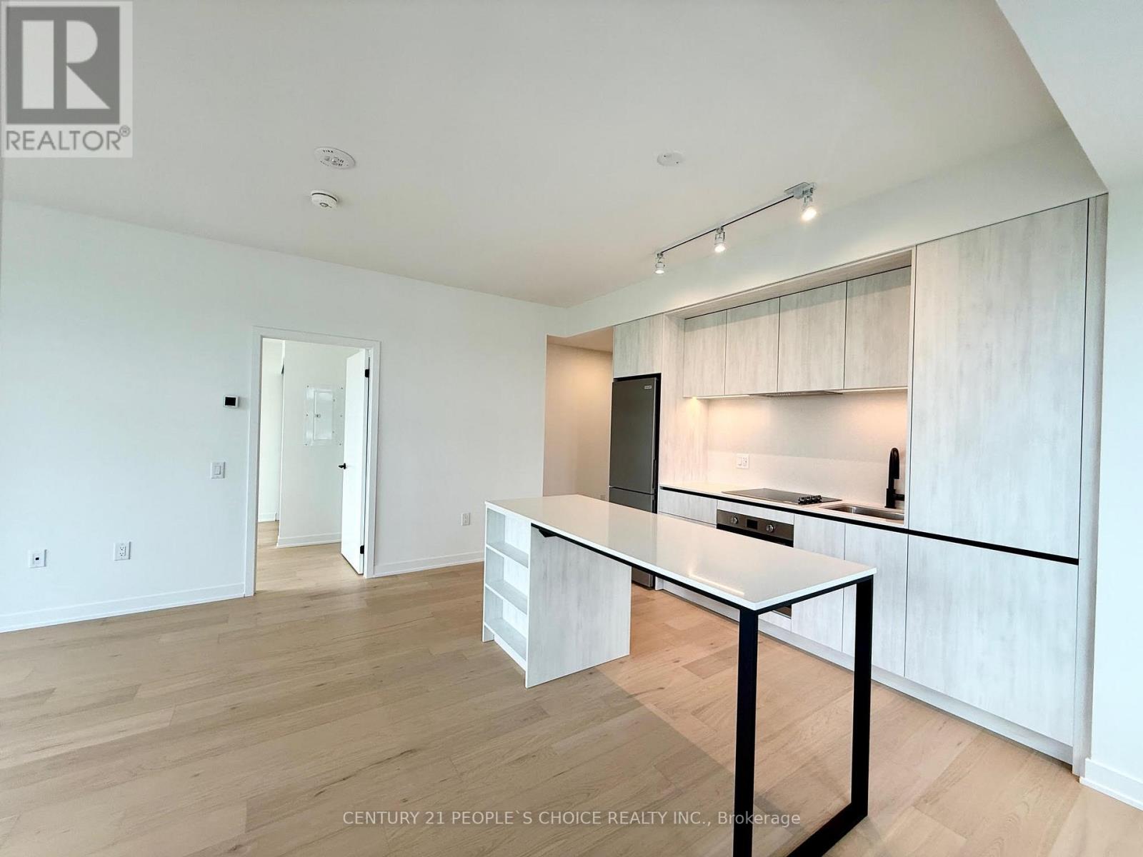 605 - 2495 Eglington Avenue W, Mississauga, Ontario  L5M 2T2 - Photo 7 - W12558026