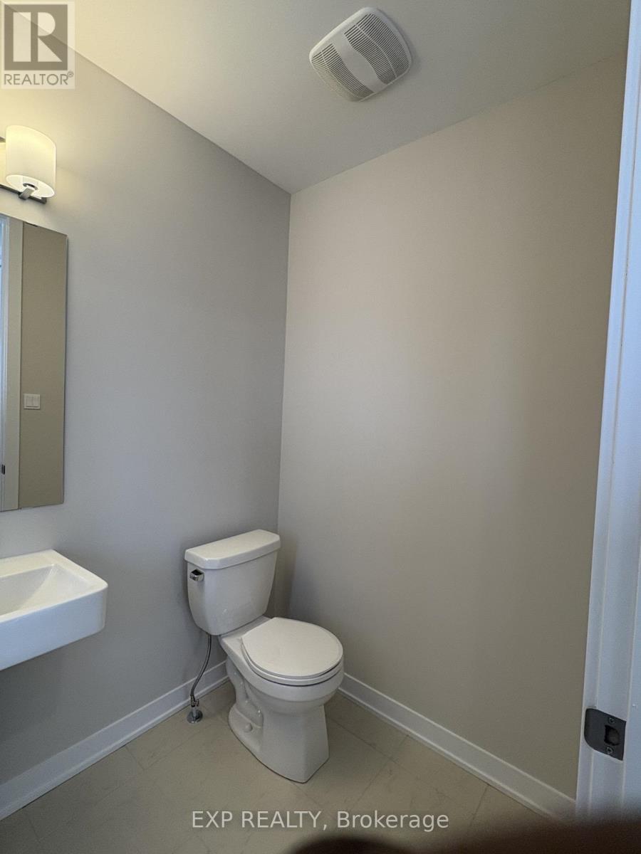215 Ryan Reynolds Way, Ottawa, Ontario  K4A 5T6 - Photo 3 - X12553780