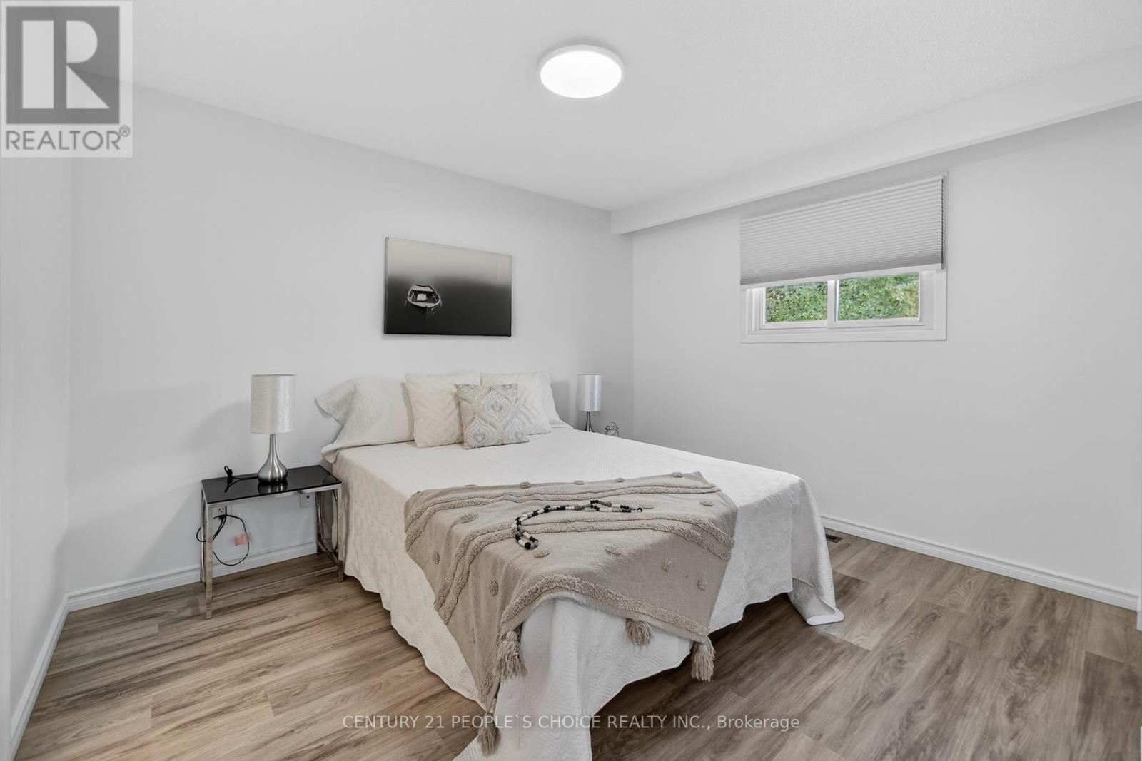 3404 Monica Drive, Mississauga, Ontario  L4T 3E7 - Photo 24 - W12558066