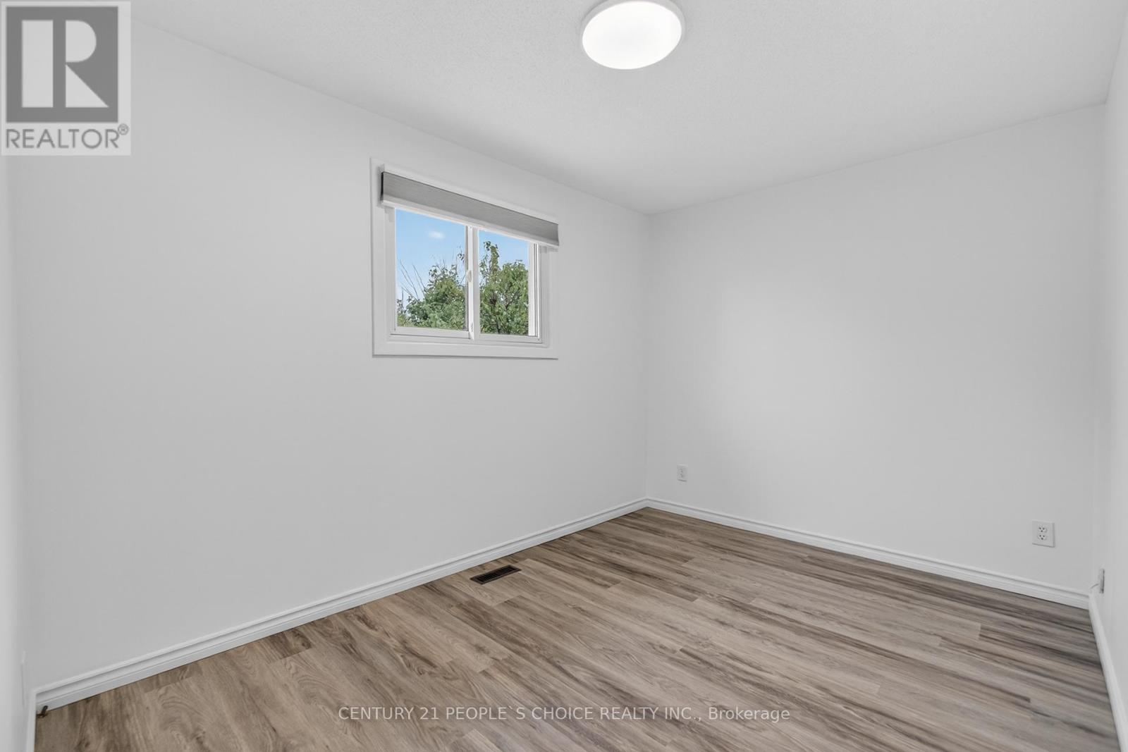 3404 Monica Drive, Mississauga, Ontario  L4T 3E7 - Photo 27 - W12558066