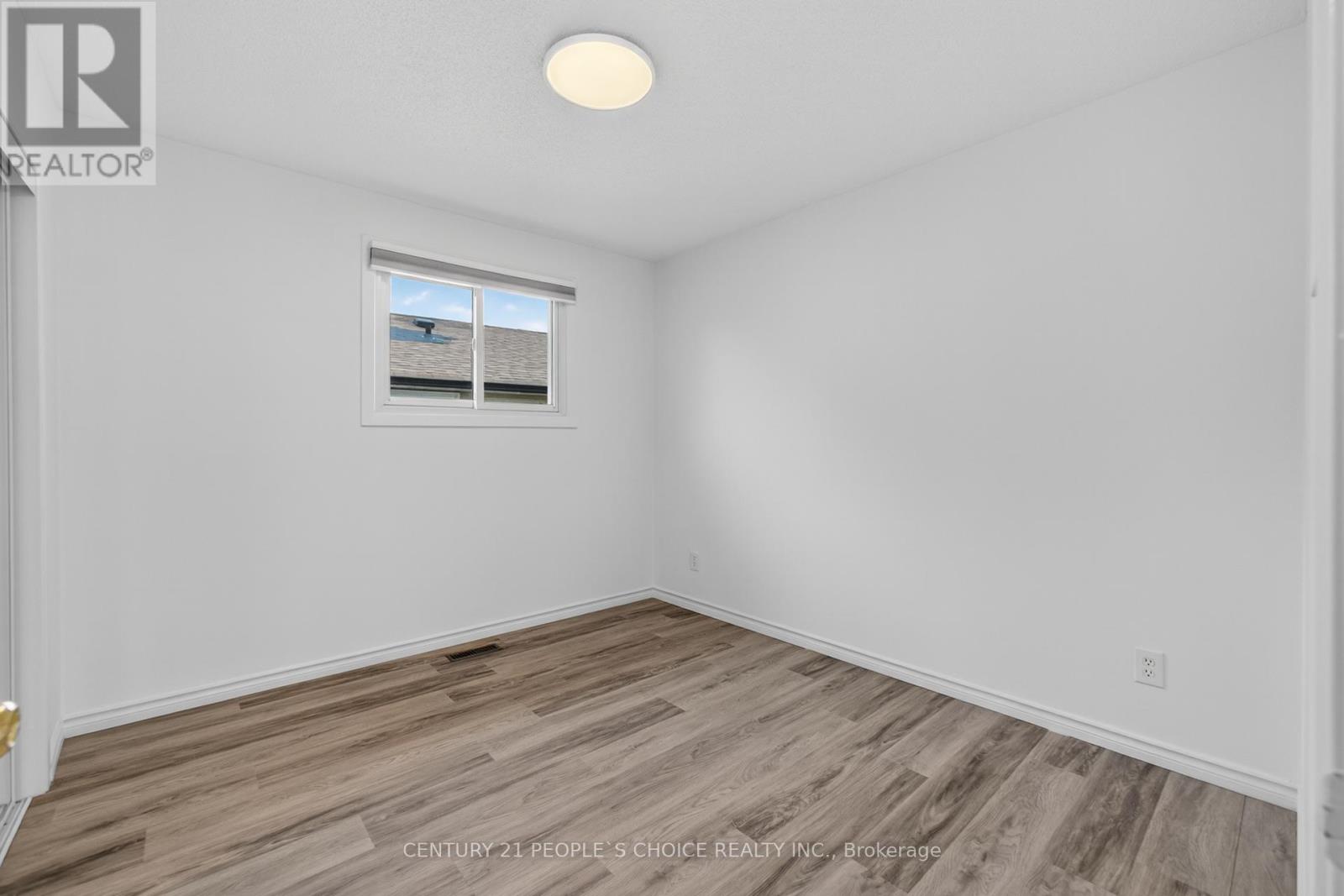 3404 Monica Drive, Mississauga, Ontario  L4T 3E7 - Photo 29 - W12558066