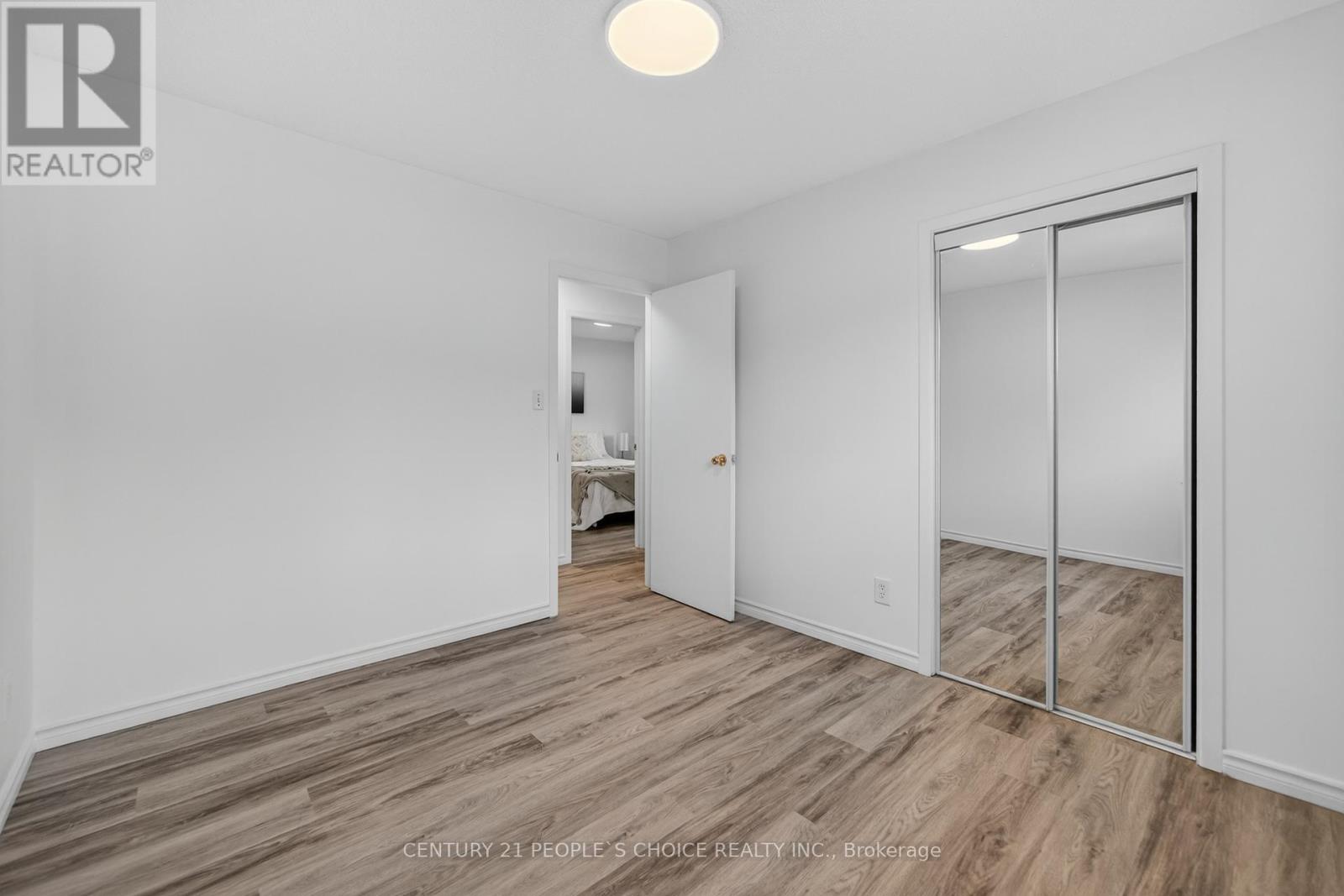 3404 Monica Drive, Mississauga, Ontario  L4T 3E7 - Photo 30 - W12558066