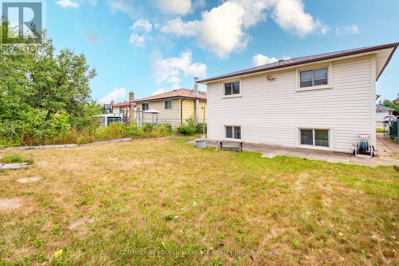 3404 Monica Drive, Mississauga, Ontario  L4T 3E7 - Photo 45 - W12558066