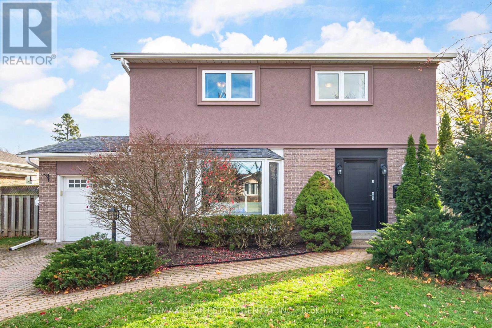 434 WITHNELL CRESCENT, Oakville, Ontario