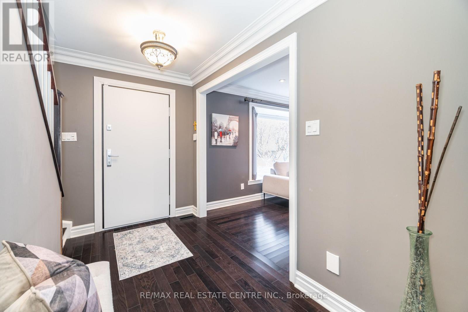 434 Withnell Crescent, Oakville, Ontario  L6L 1L9 - Photo 6 - W12558122