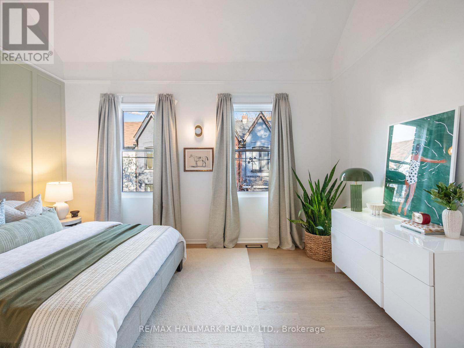 47 Allen Avenue, Toronto, Ontario  M4M 1T5 - Photo 23 - E12553784