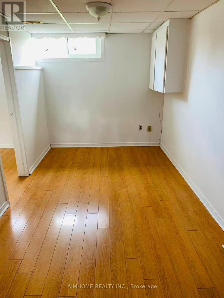 106 Allanford Road, Toronto, Ontario  M1T 2N5 - Photo 15 - E12553800