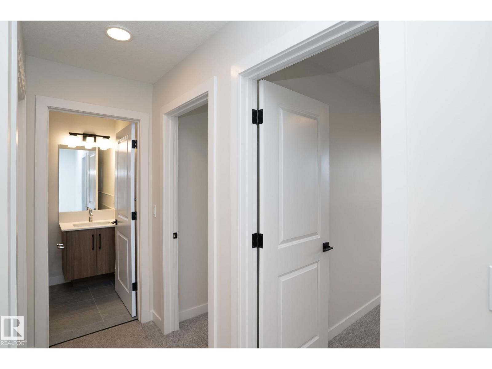 3319 Roy Brown Wy Nw, Edmonton, Alberta  T5E 6Z9 - Photo 4 - E4443739