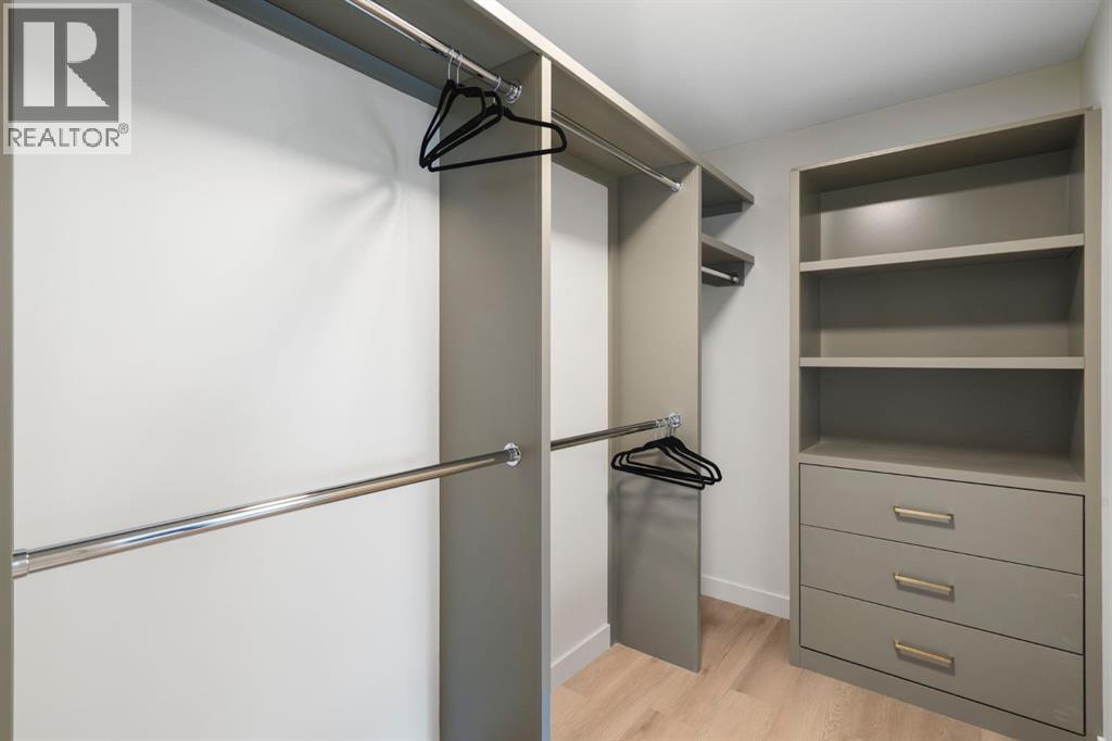 28 Sunvalley View, Cochrane, Alberta  T4C 0X8 - Photo 19 - A2250508