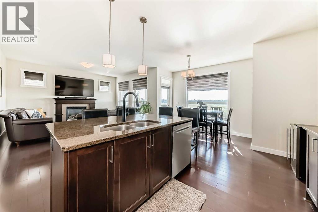 39 Williamstown Landing Nw, Airdrie, Alberta  T4B 0S2 - Photo 4 - A2261065