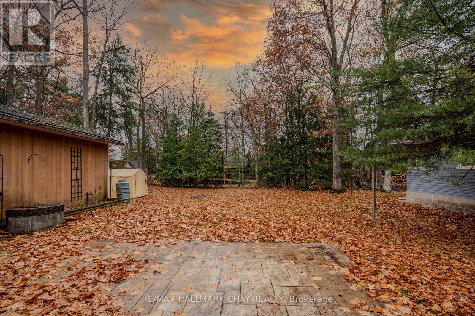 86 Oliver Drive, Tiny, Ontario L0L 2J0 - Photo 6 - S12553774