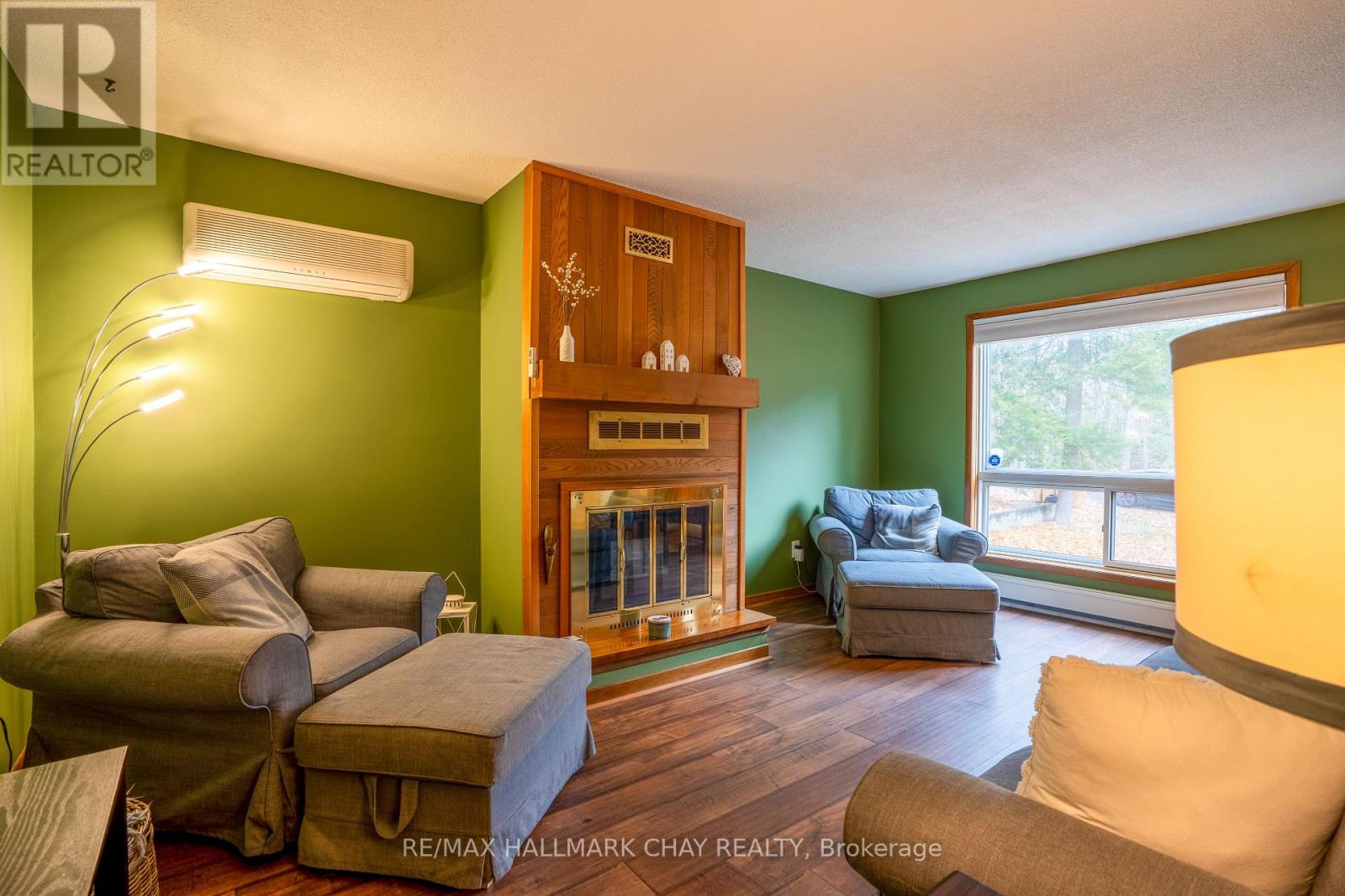 86 Oliver Drive, Tiny, Ontario L0L 2J0 - Photo 14 - S12553774