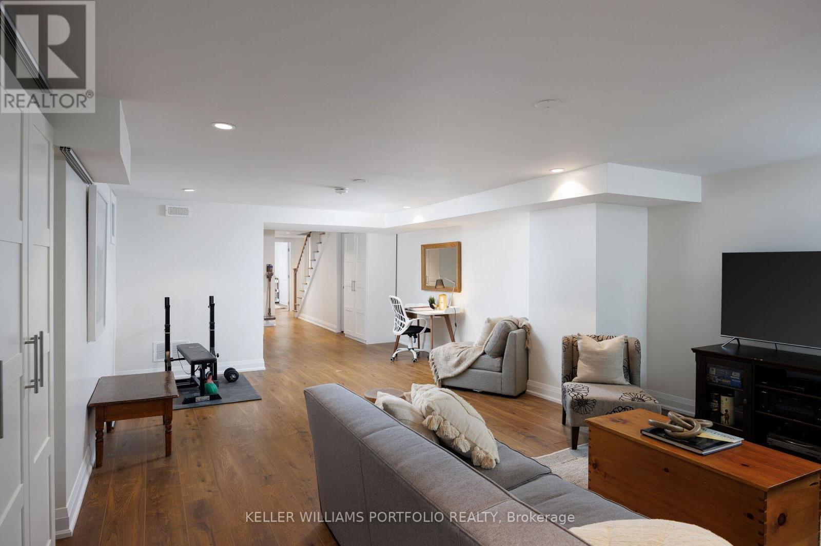 265 Evelyn Avenue, Toronto, Ontario  M6P 2Z8 - Photo 47 - W12553778