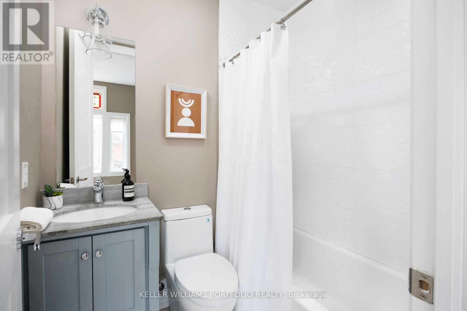 265 Evelyn Avenue, Toronto, Ontario  M6P 2Z8 - Photo 39 - W12553778