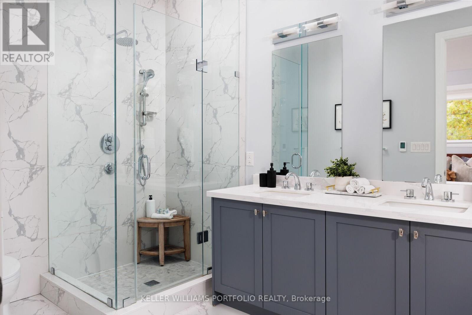 265 Evelyn Avenue, Toronto, Ontario  M6P 2Z8 - Photo 31 - W12553778