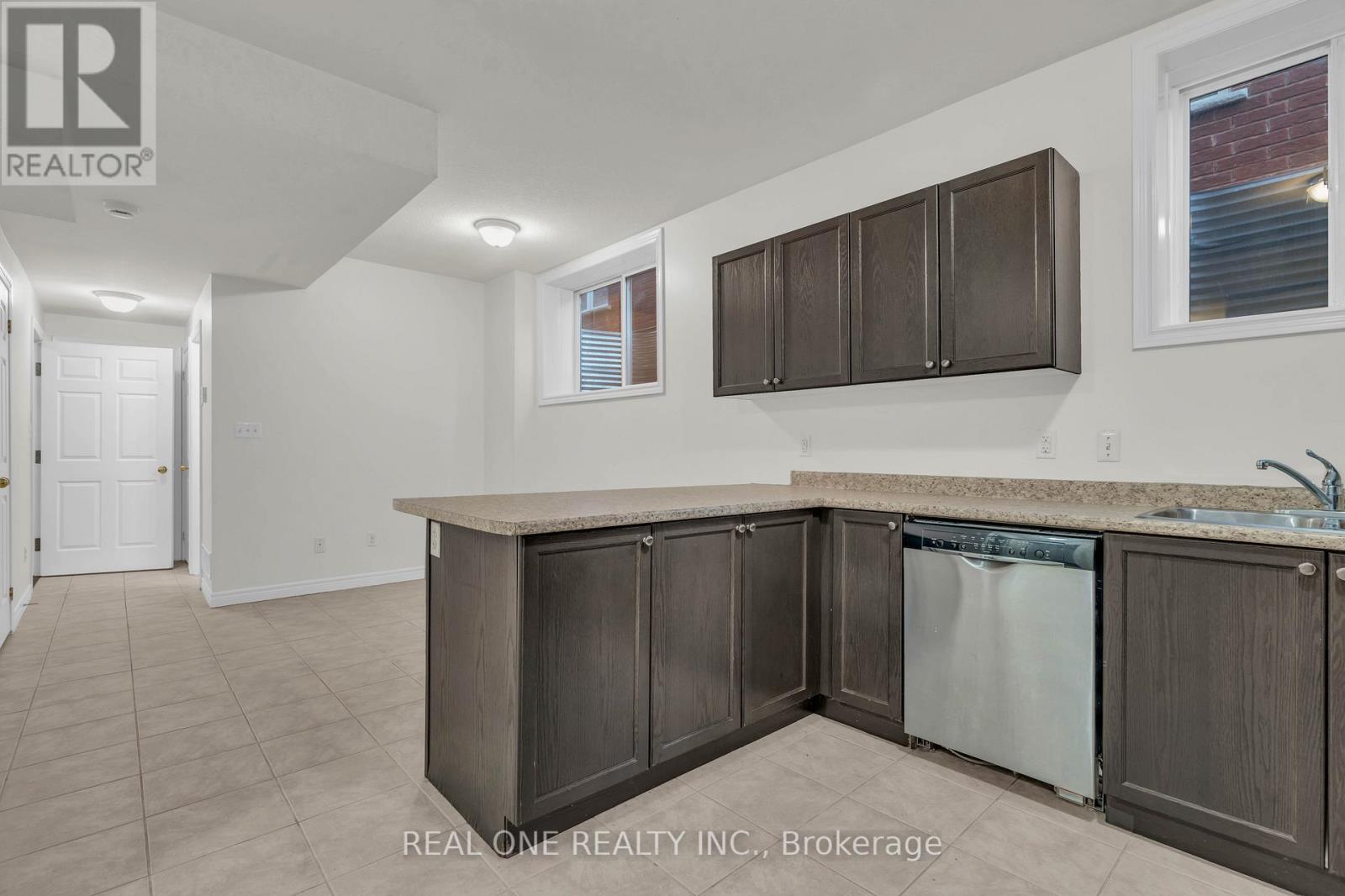 Basement - 72 Norma Crescent, Guelph, Ontario N1E 0K6 - Photo 10 - X12557860