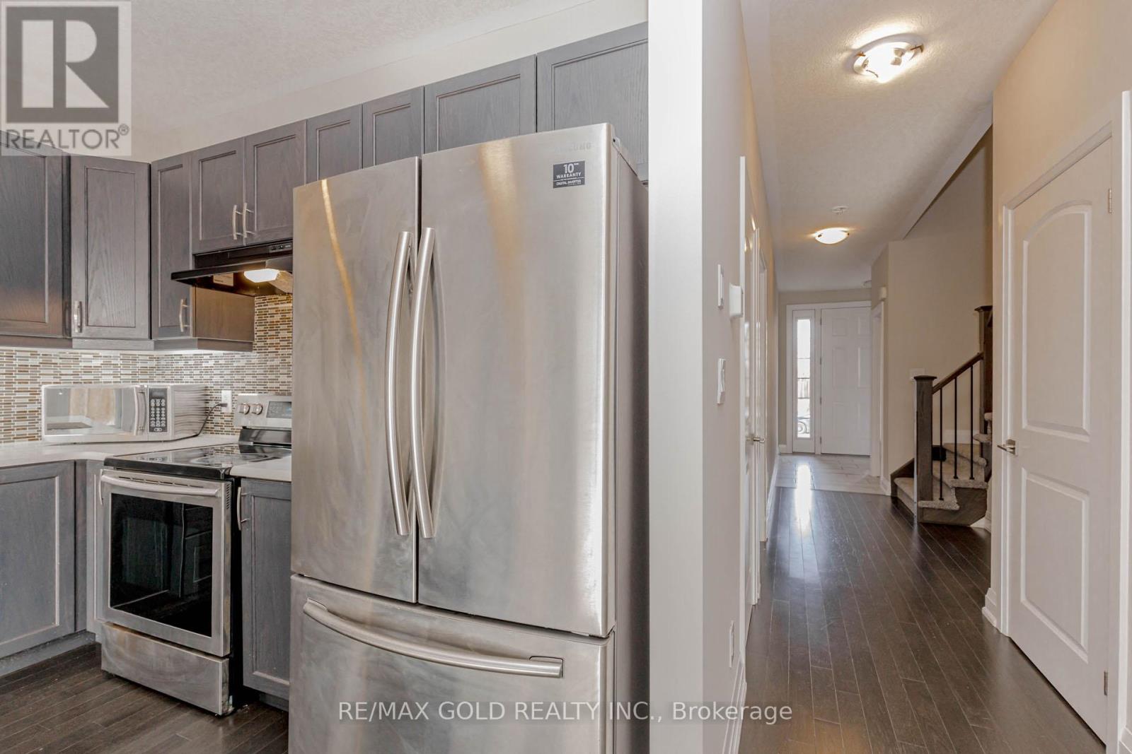 352 Sedgewood Street, Kitchener, Ontario  N2P 0H9 - Photo 11 - X12557898